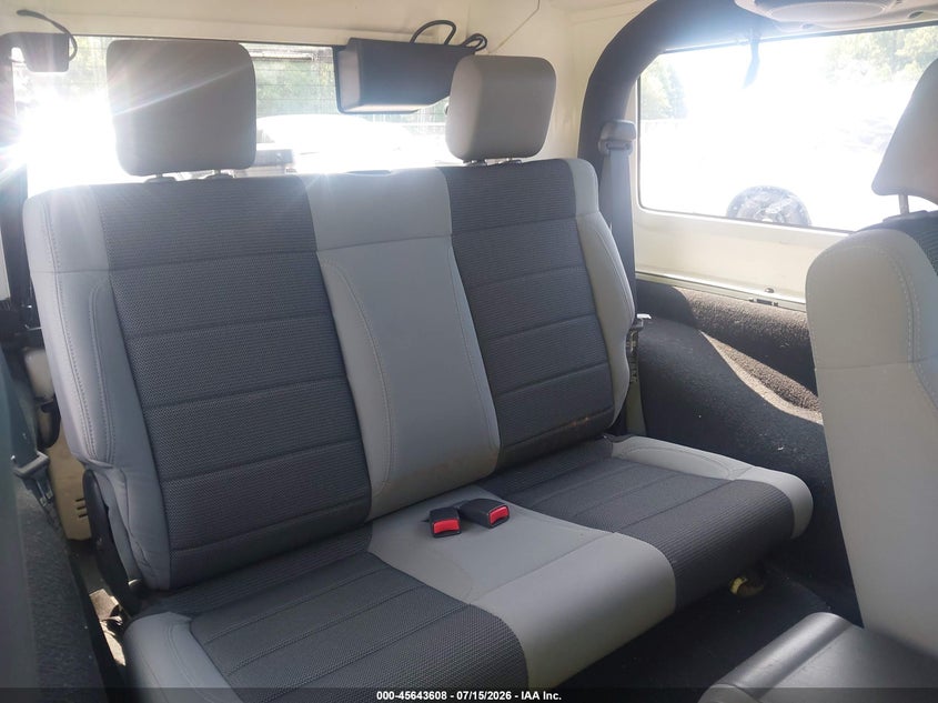 AtlanticExpress - Jeep Wrangler