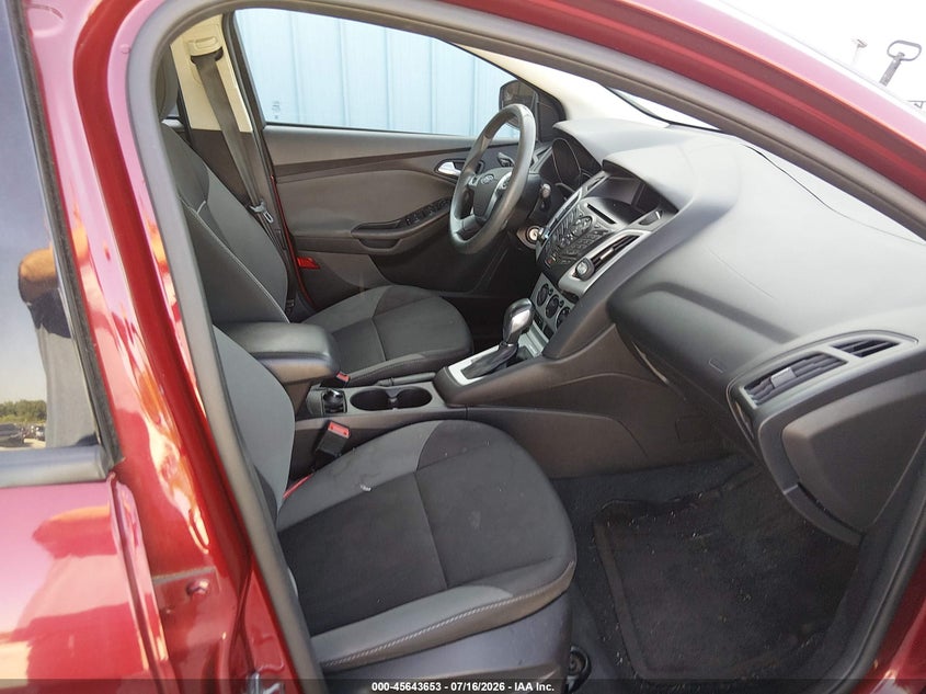 2014 FORD FOCUS auction photo 5