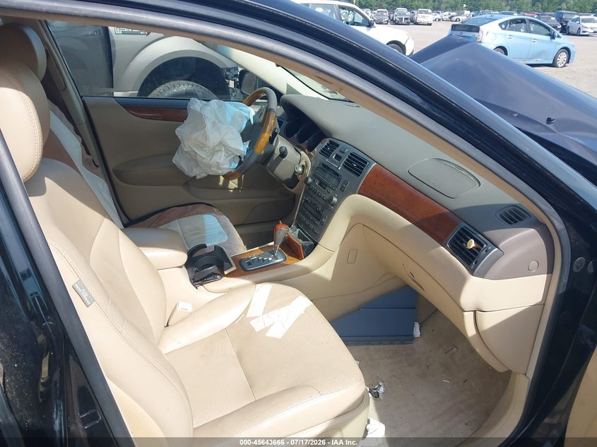 AtlanticExpress - Lexus ES 330