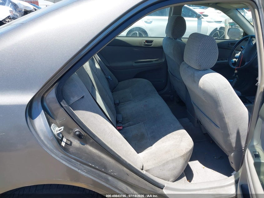 2002 TOYOTA CAMRY auction photo 8