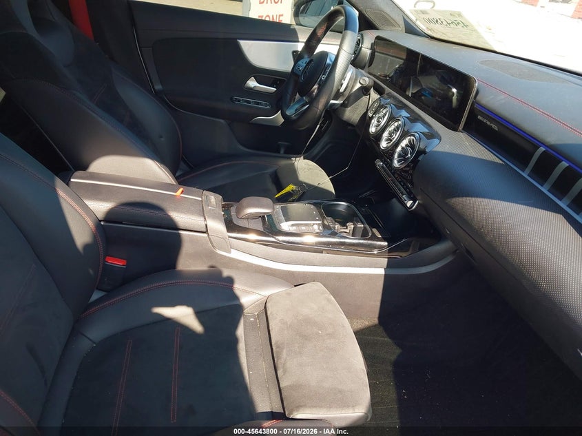 MERCEDES-BENZ AMG CLA 35 - zdjęcie 5