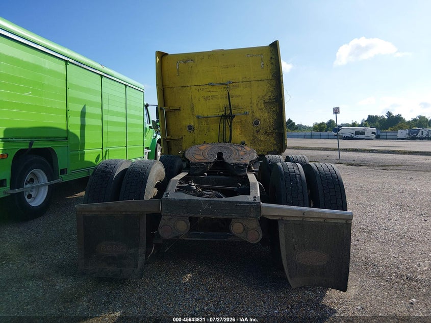 2001 PETERBILT 379 auction photo 8