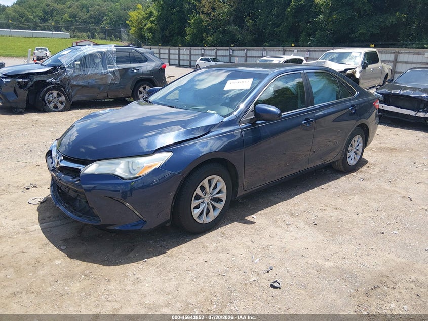 2015 Toyota Camry, Front End, IAAI, VIN 4T4BF1FKXFR492528 — photo 2