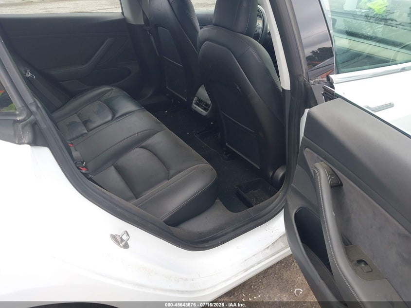 2018 TESLA MODEL 3 auction photo 8