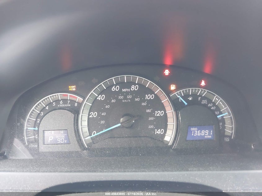 2014 TOYOTA CAMRY auction photo 7