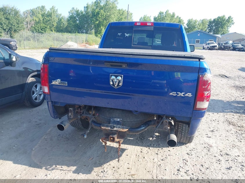 2016 RAM 1500 auction photo 6