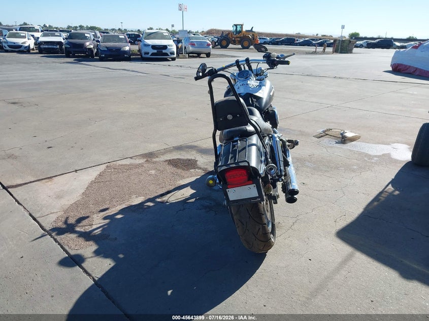 2013 Harley-Davidson Fxdf Dyna Fat Bob VIN: 1HD1GYM10DC335442 Lot: 45643899