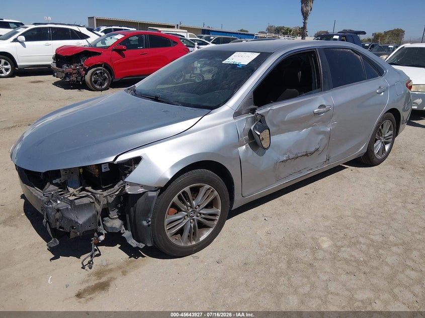 2017 TOYOTA CAMRY auction photo 2