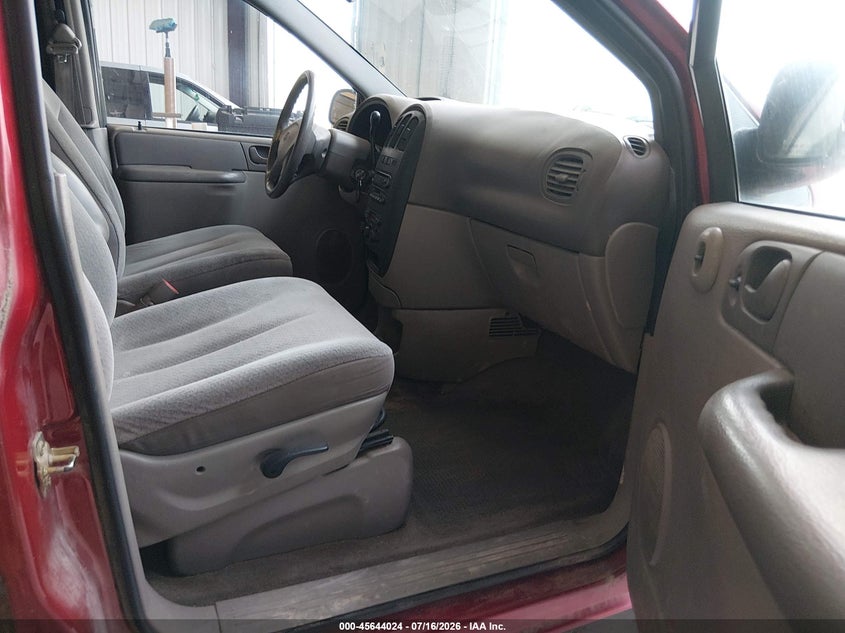 2003 DODGE GRAND CARAVAN auction photo 5