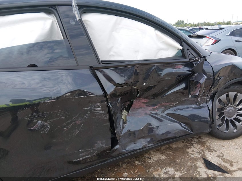 2026 TESLA MODEL Y auction photo 6