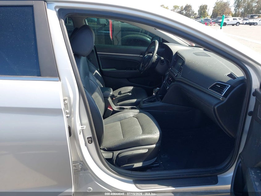 AtlanticExpress - Hyundai Elantra