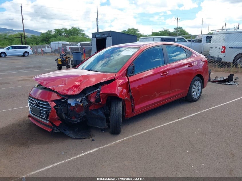 2021 Hyundai Accent, Left Front, IAAI, VIN 3KPC24A63ME143412 — photo 2