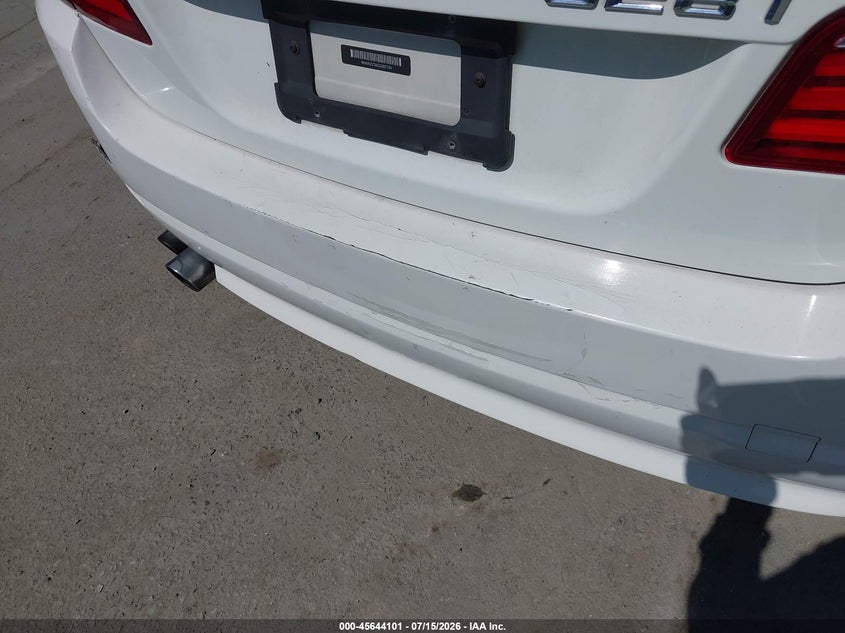2012 BMW 528I VIN: WBAXG5C56CDX05104 Lot: 45644101