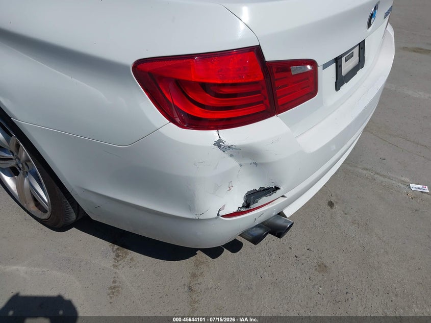 2012 BMW 528I VIN: WBAXG5C56CDX05104 Lot: 45644101