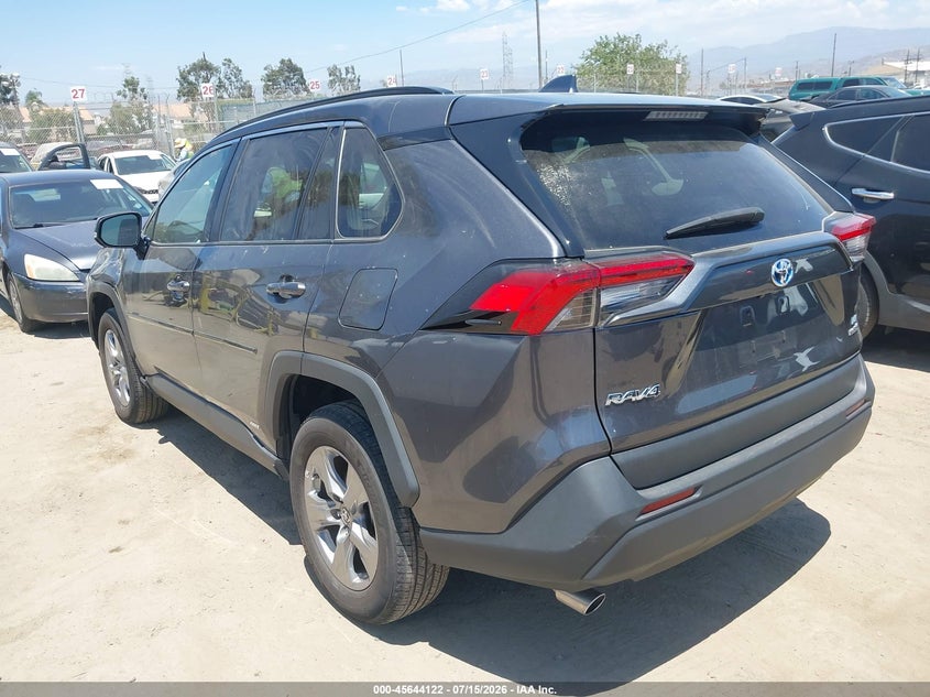AtlanticExpress - Toyota RAV4 Hybrid