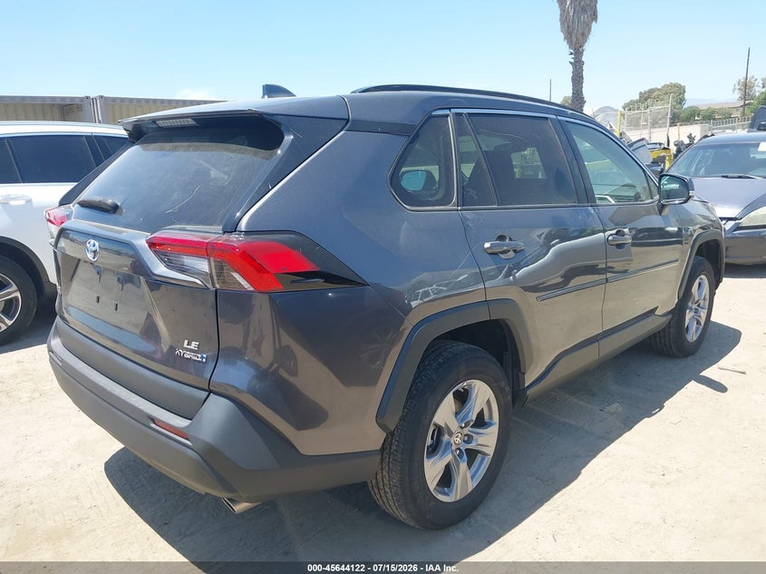 AtlanticExpress - Toyota RAV4 Hybrid
