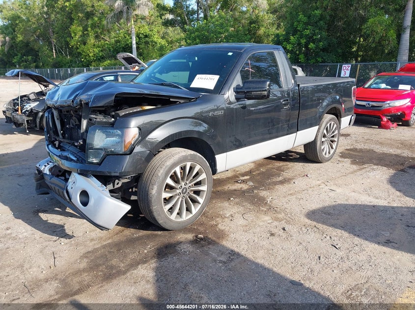 2013 Ford F-150, Front End, IAAI, VIN 1FTMF1CMXDFD94632 — photo 2