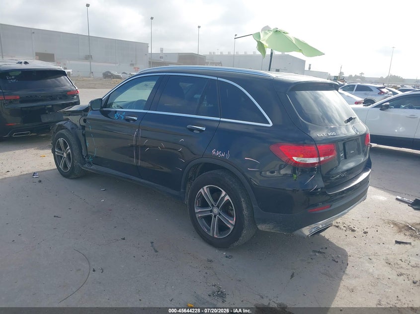 MERCEDES-BENZ GLC 300 - zdjęcie 3