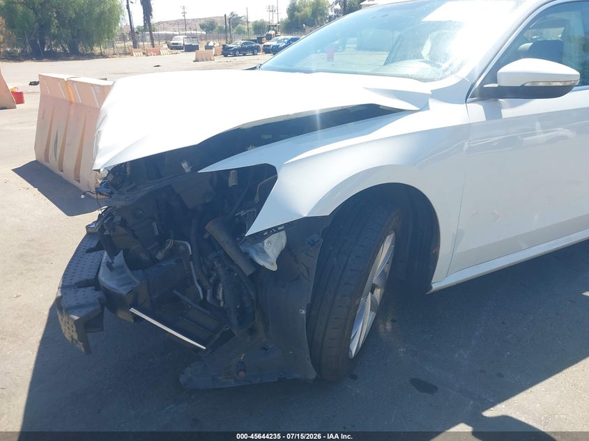 2018 Volkswagen Passat 2.0T Se VIN: 1VWBA7A37JC026597 Lot: 45644235