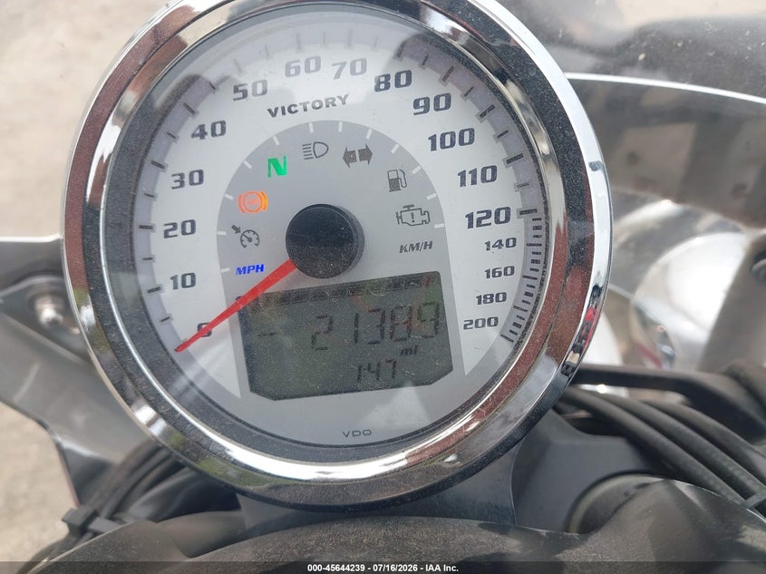 2013 Victory Motorcycles Cross Roads Classic VIN: 5VPBW36N3D3015884 Lot: 45644239