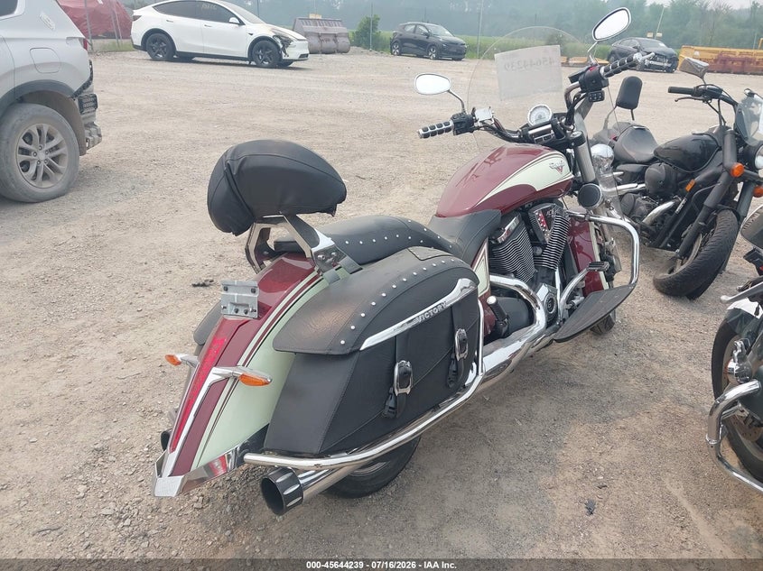 2013 VICTORY MOTORCYCLES CROSS ROADS auction photo 4