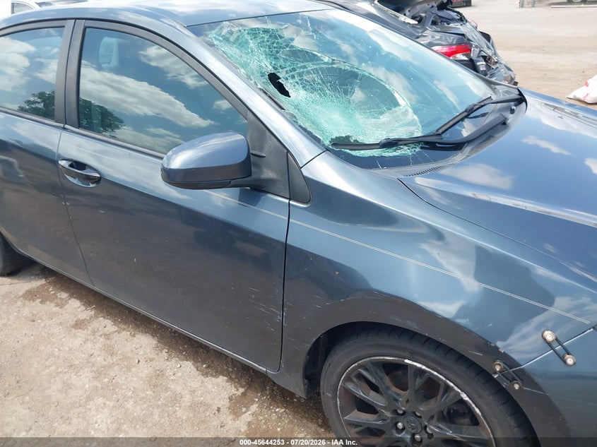 2016 Toyota Corolla Le VIN: 5YFBURHE6GP427717 Lot: 45644253