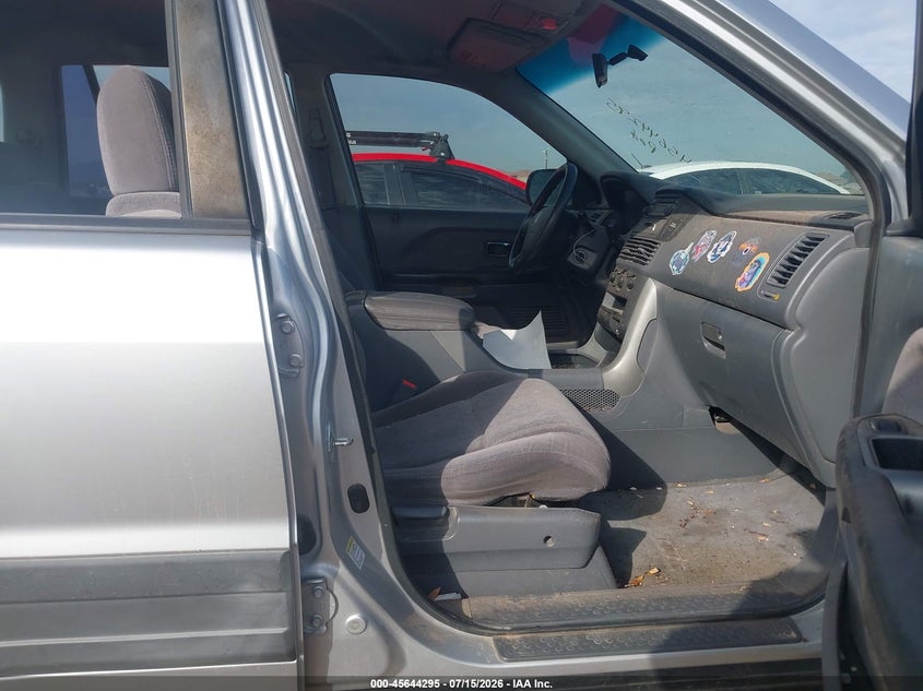 2005 HONDA PILOT auction photo 5