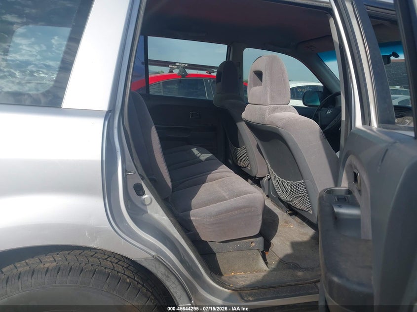 2005 HONDA PILOT auction photo 8