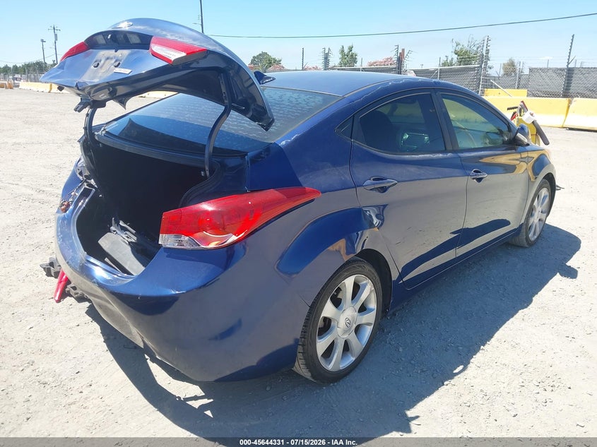 2013 HYUNDAI ELANTRA auction photo 4