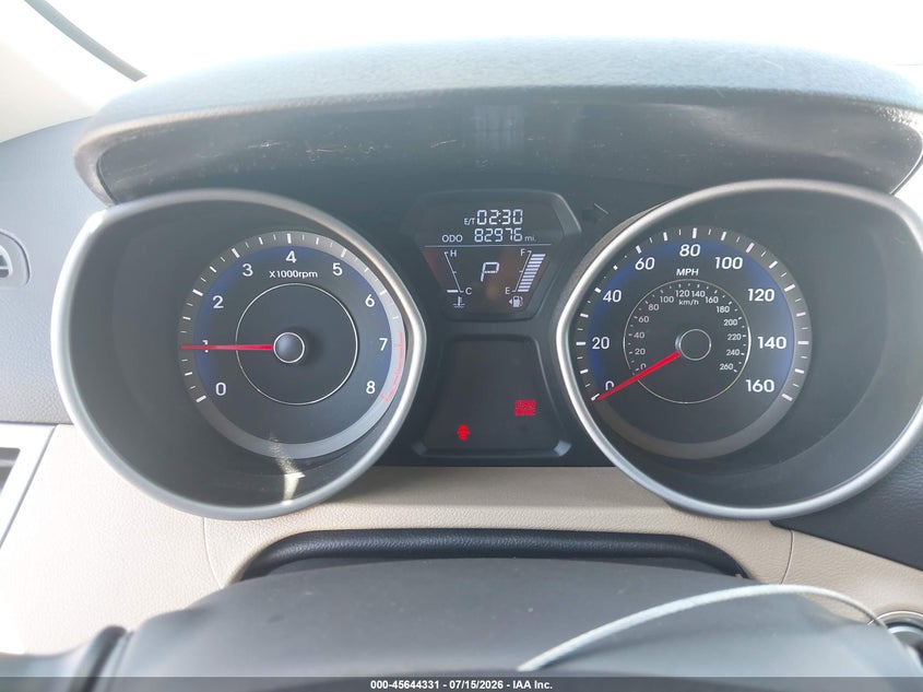 2013 HYUNDAI ELANTRA auction photo 7