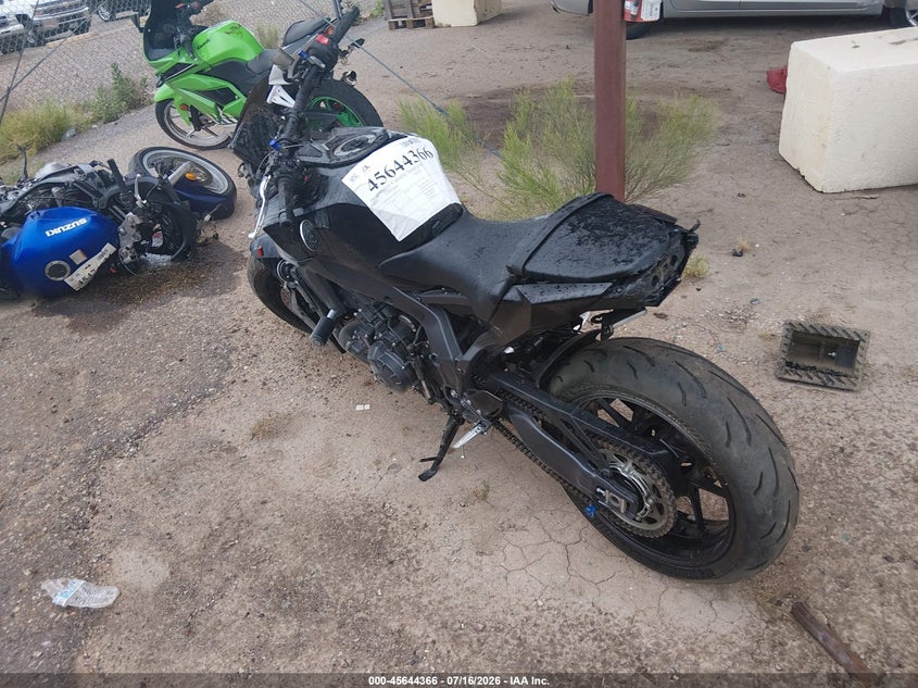 2025 YAMAHA MT09 auction photo 4