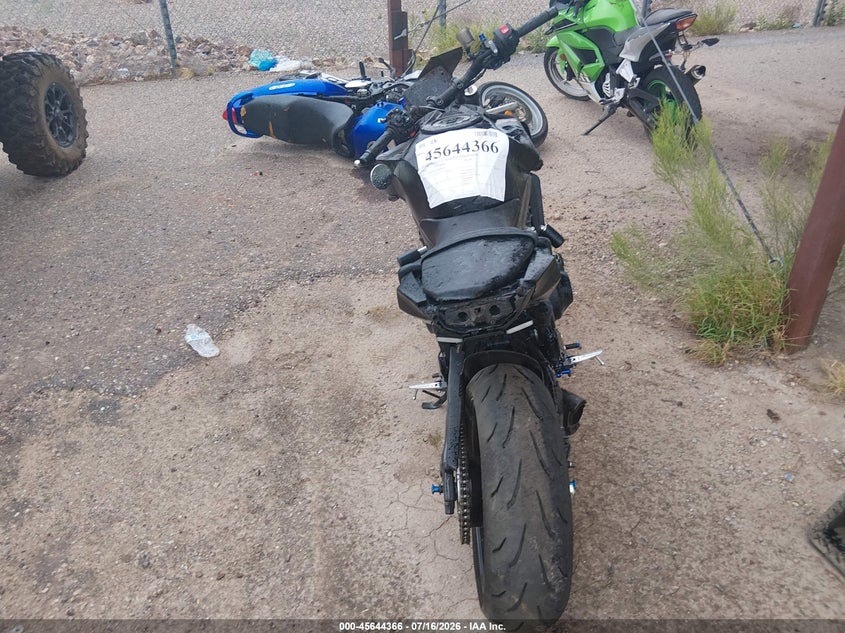 2025 YAMAHA MT09 auction photo 6