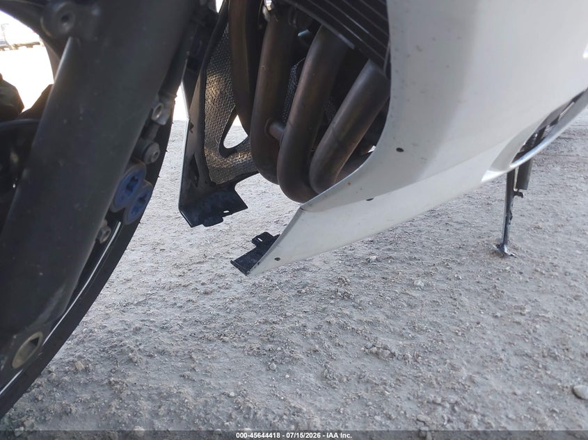 2007 Yamaha Yzfr6 S VIN: JYARJ06Y07A007208 Lot: 45644418