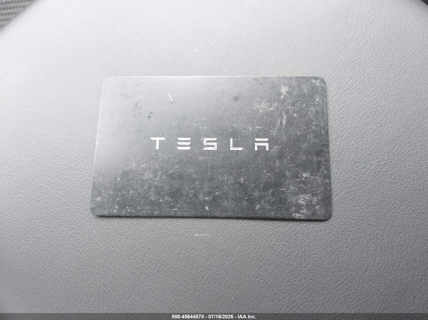 2022 Tesla Model S Plaid Tri Motor All-Wheel Drive VIN: 5YJSA1E60NF462530 Lot: 45644570