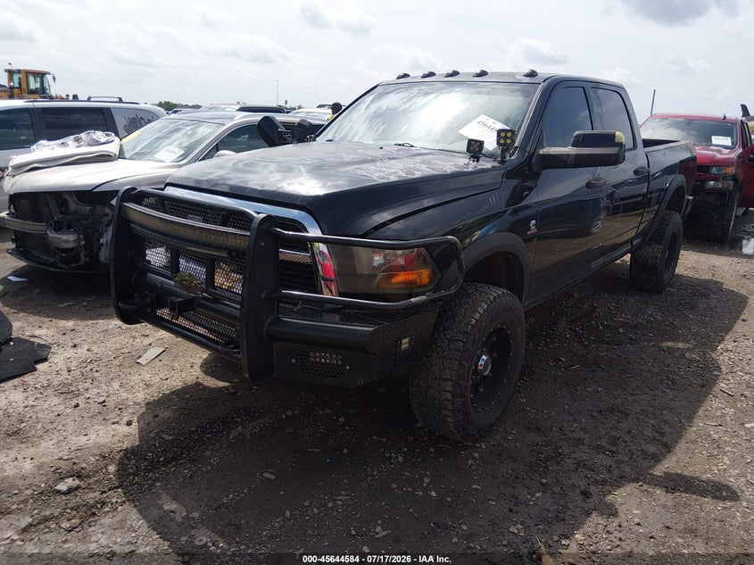 Vin: 3d7ut2cl7bg602005, lot: 46143107, ram ram 2500 st 20112