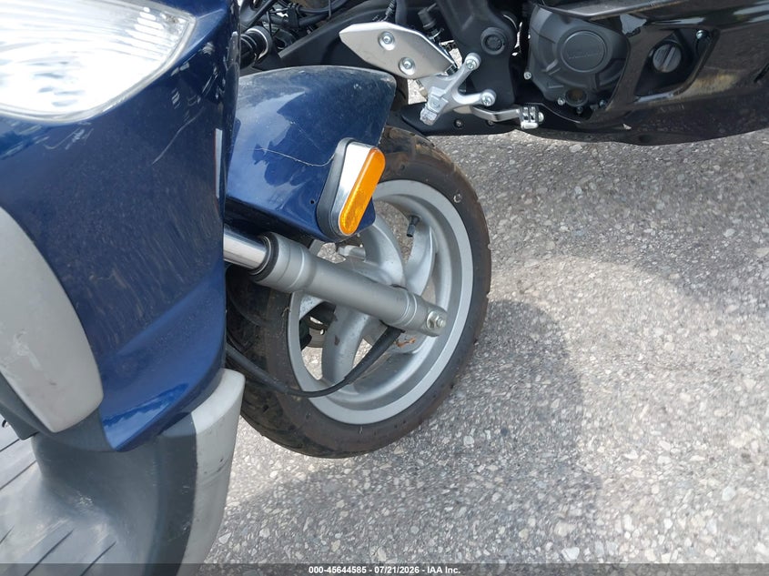 2010 Piaggio Fly 50 VIN: ZAPC446B6A4000109 Lot: 45644585