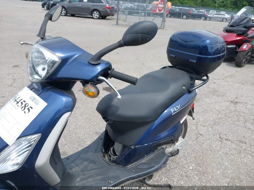 ZAPC446B6A4000109 2010 Piaggio Fly 50 photo 1