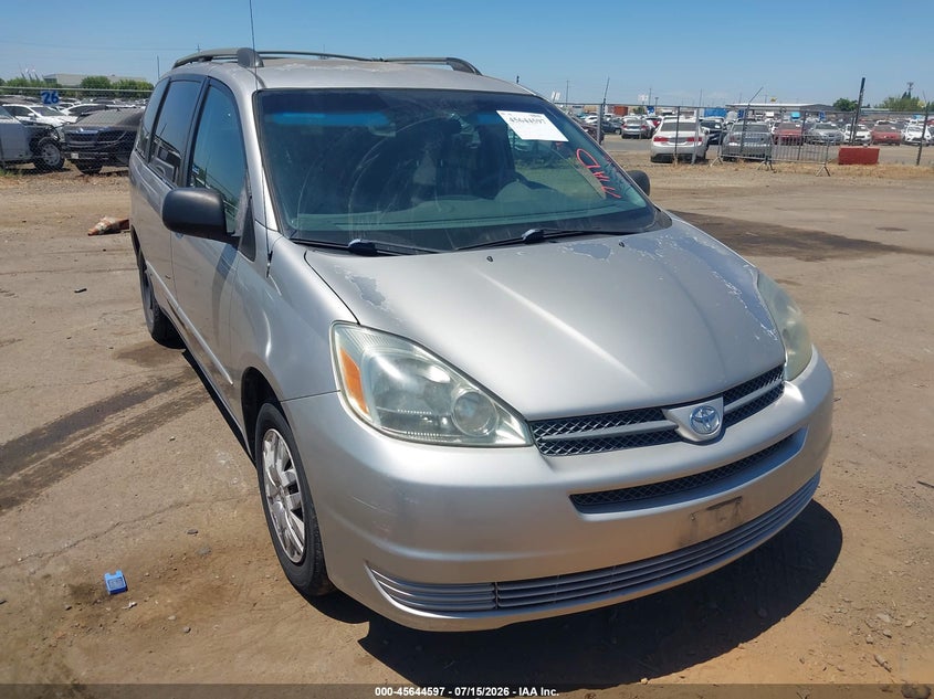 2004 Toyota Sienna