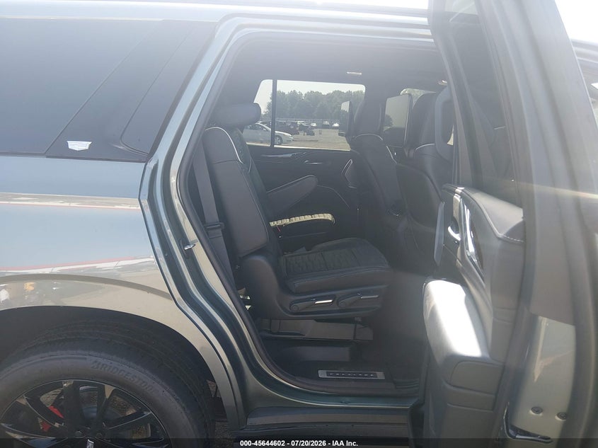 2024 Cadillac Escalade 4Wd Sport Platinum VIN: 1GYS4GKL1RR246992 Lot: 45644602