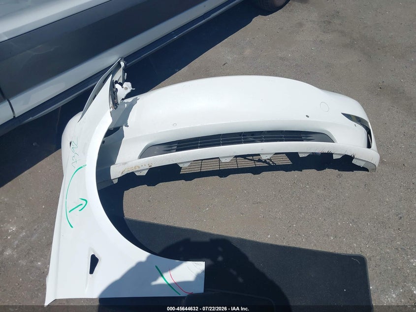 TESLA MODEL 3 - zdjęcie 11