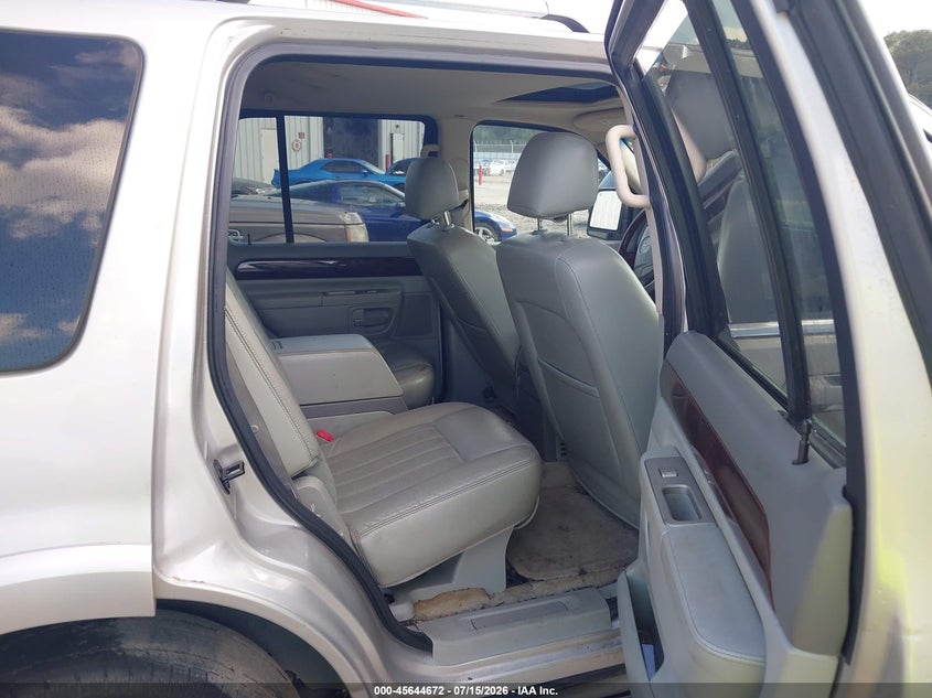 2003 LINCOLN AVIATOR auction photo 8