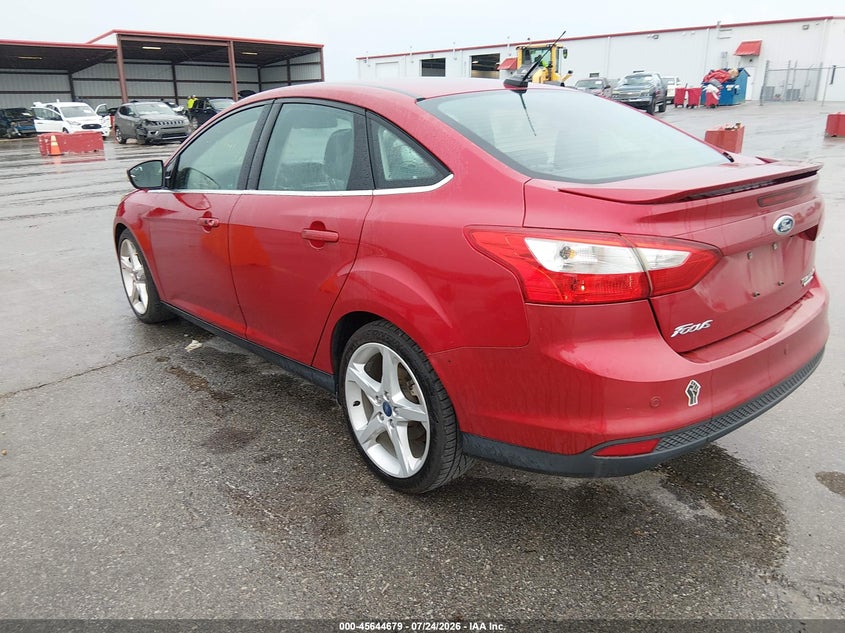 Vin: 1fahp3j21cl467145, lot: 46143202, ford focus titanium 20123