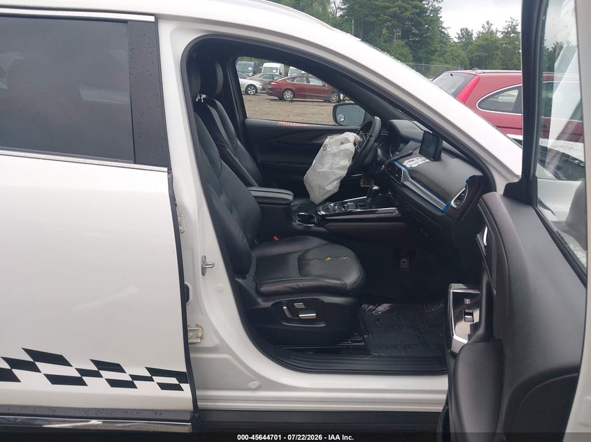 MAZDA CX-9 2018 VIN JM3TCBDYXJ0217810