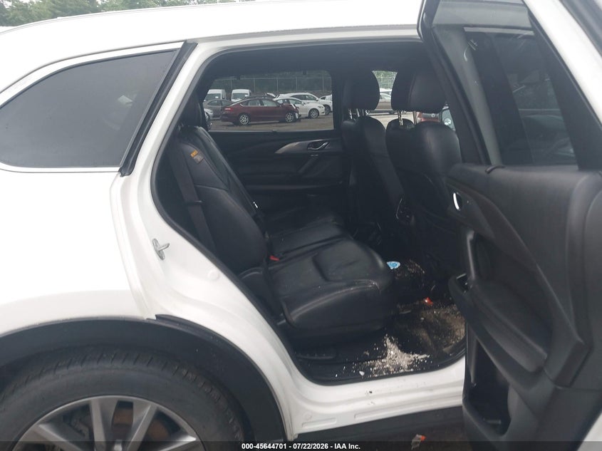 MAZDA CX-9 2018 VIN JM3TCBDYXJ0217810