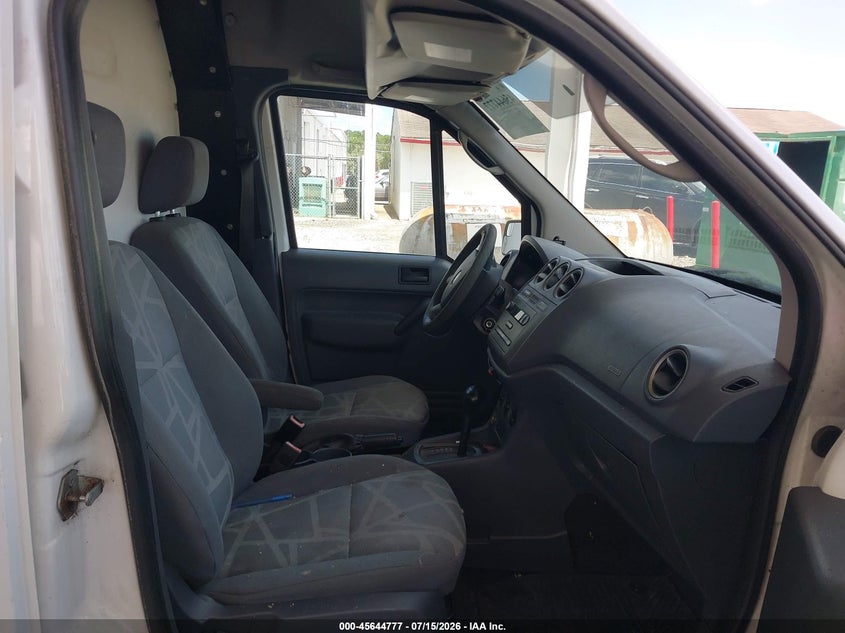 AtlanticExpress - Ford Transit Connect