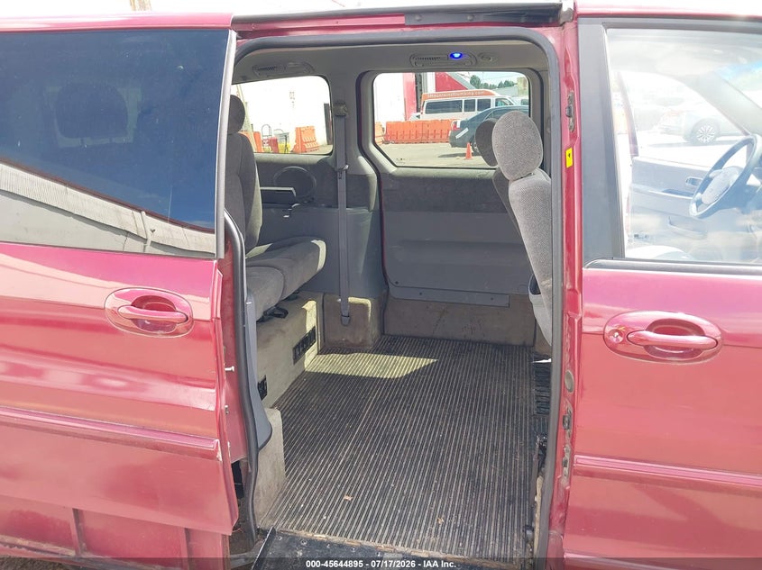 2002 Kia Sedona Ex/Lx VIN: KNDUP131226301456 Lot: 45644895