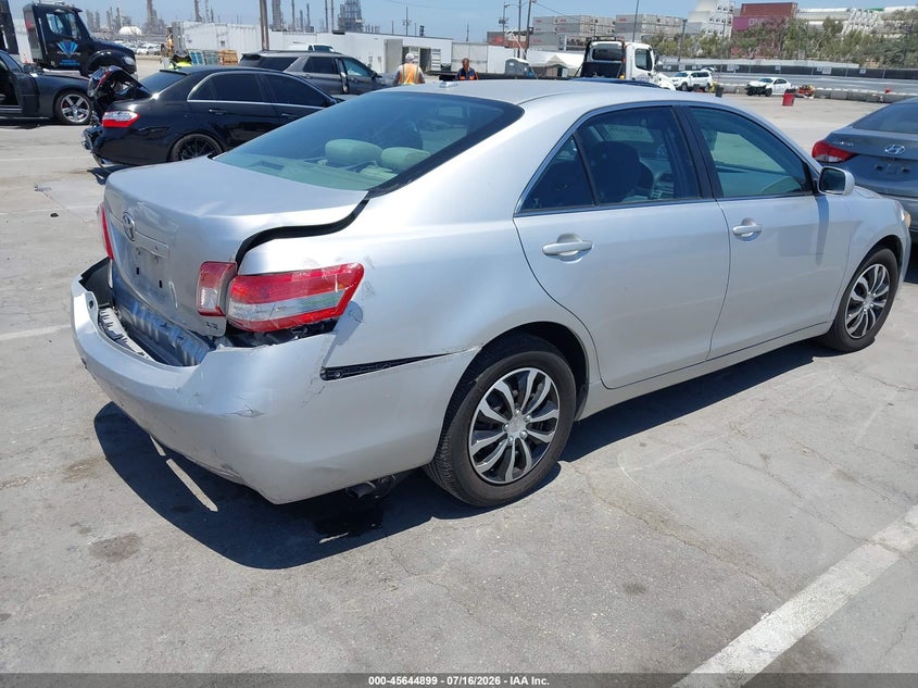 2011 TOYOTA CAMRY auction photo 4