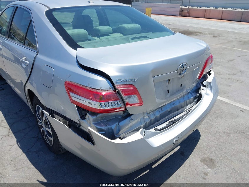 2011 TOYOTA CAMRY auction photo 6