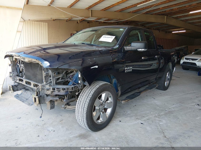 Vin: 1c6rr7gt9hs596934, lot: 46143457, ram 1500 big horn  4x4 6'4 box 20172
