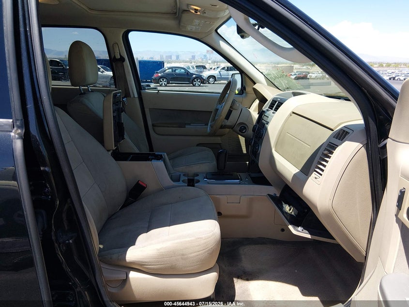 AtlanticExpress - Ford Escape